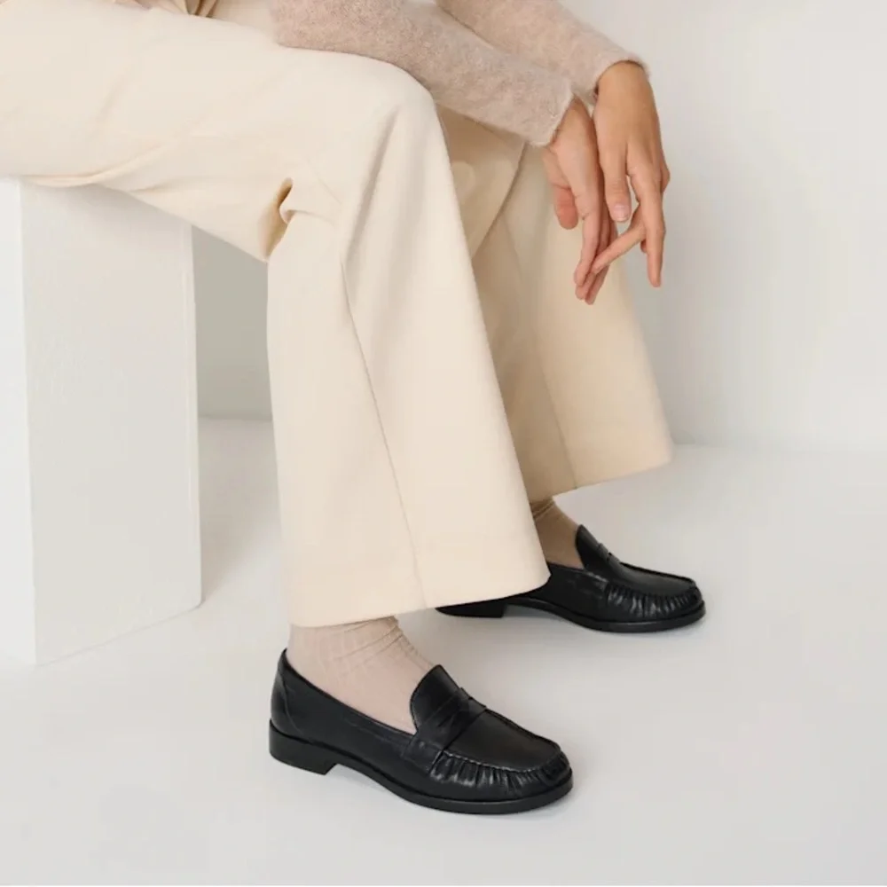Reformation Ani Loafer in Black, Size 8, NWT - Picture 6 of 8